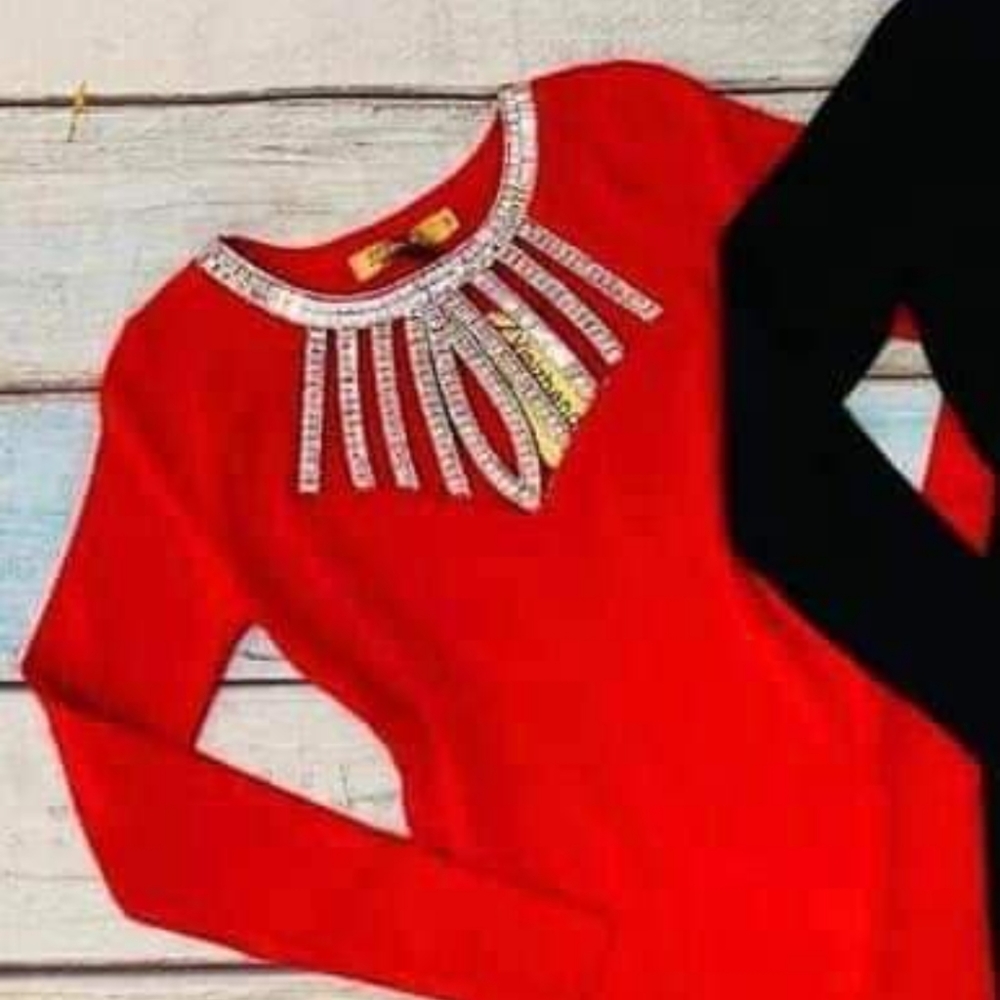 VINIZBENA sweatee blouse